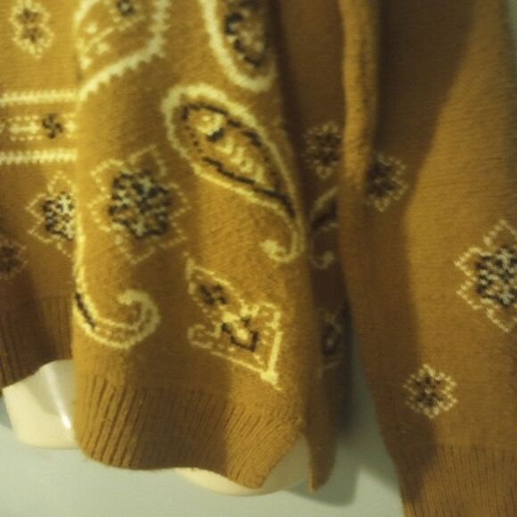 Madewell Brown Crew Neck Sweater with Abstract Design - Picture 3 of 9